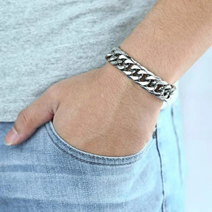 Stainless steel bracelet chain