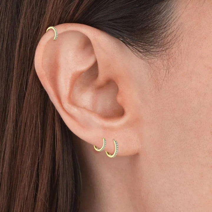 Hoop earrings in 925 sterling silver and 14k gold plated with zirconia