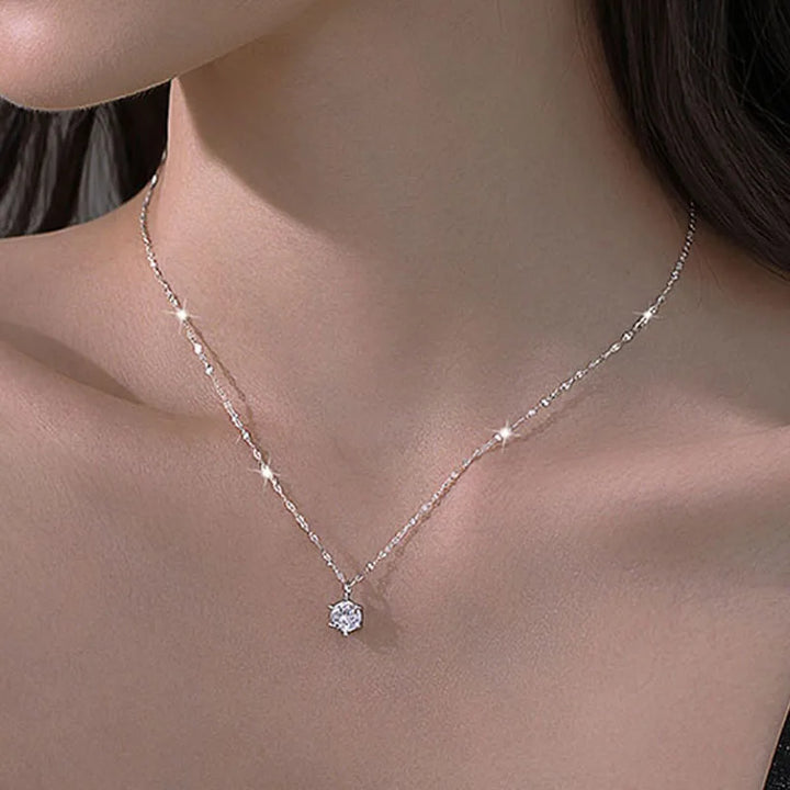 925 Sterling Silver Necklace with Shiny Moissanite Pendant