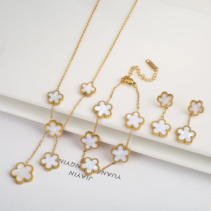 3pcs - Lucky Clover Style Bracelet, Necklace and Earring Set